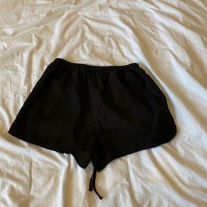 BRANDY MELVILLE BLACK DRAWSTRING SHORTS
